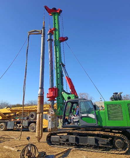 Vibroflot hidráulico com 176 KW de potência do motor reequipado para o equipamento chave para o sucesso da melhoria do solo