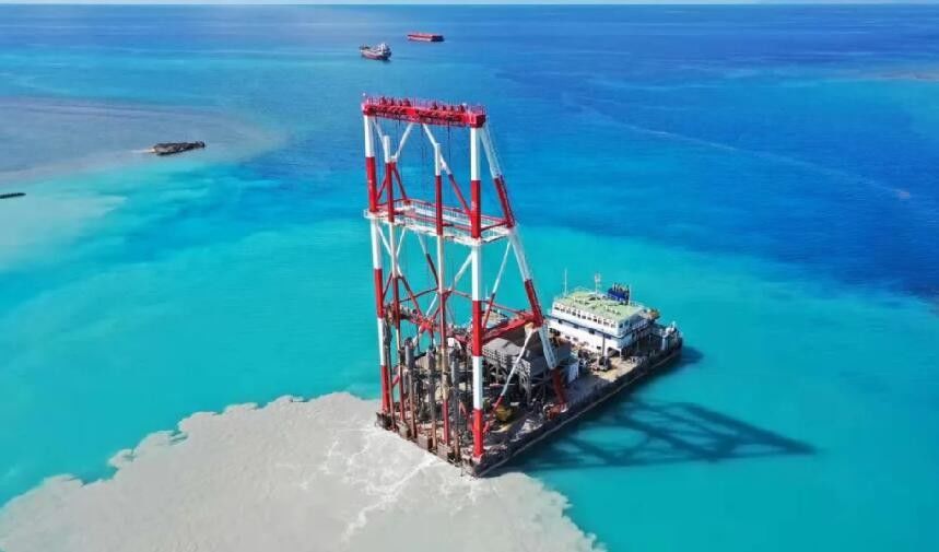 Coluna de pedra a pouca distância do mar de 1800 RPM Bvem Vibroflotation para tratar a camada macia do solo