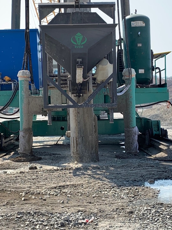 Tipo de quadro inferior da esteira rolante da técnica da flutuação do Vibro da alimentação para comprimir